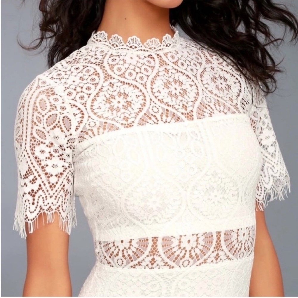 Lulu's Remarkable White Lace Midi Dress. Medium. NWT. - Picture 6 of 15